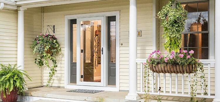 screen door installation in Manhattan Beach